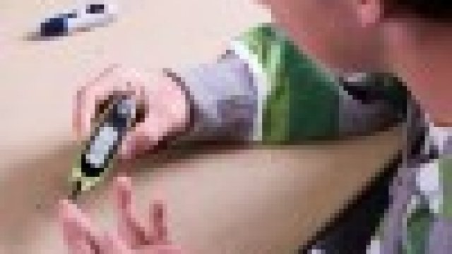 Kevés szülő ismeri a gyermekkori diabétesz jeleit